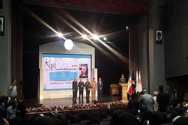 تاریخ شفاهی فرماندهان مکمل پژوهش&zwnj;های متنی و اسنادی است