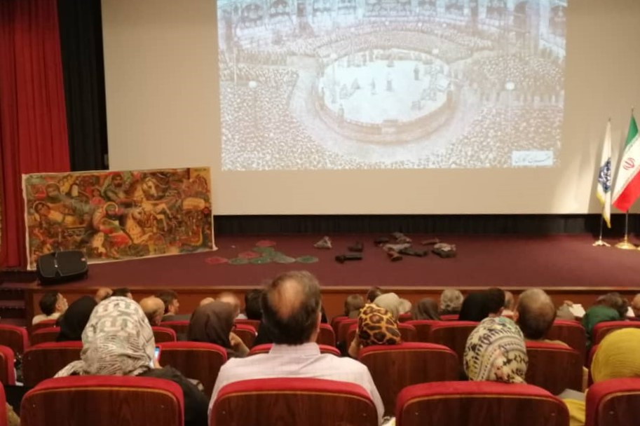 حق&zwnj;طلبی ابا&zwnj;عبدالله(ع) عامل عشق ایرانیان به او است/ وفاداری به فرهنگ عاشورا را در عمل نشان دهیم