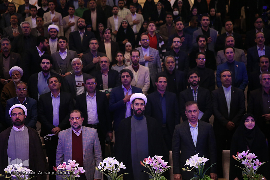 فضای جامعه نخبگانی ما با کلام الهی عجین است/ برنامه‌ریزی برای تدبر در قرآن در دانشگاه‌های علوم پزشکی