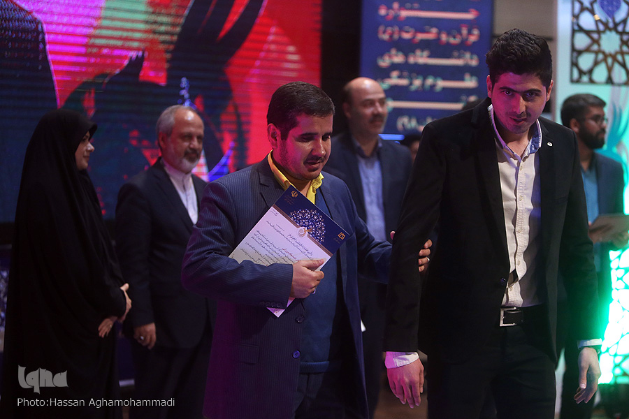 استقبال گرم مخاطبان از جشنواره قرآن و عترت وزارت بهداشت/ غیبت وزیر در اختتامیه
