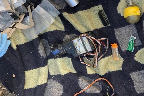 خنثی‌سازی حمله تروریستی به تظاهرات بغداد با کشف مقادیری مواد منفجره+ تصاویر / عمومی 