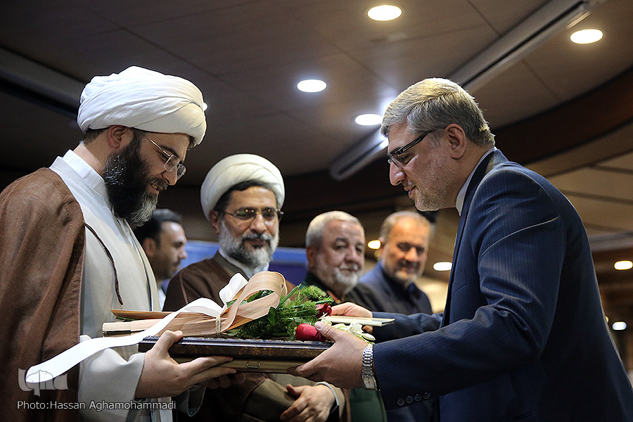 مراسم تکریم و معارفه رؤسای سازمان دارالقرآن برگزار شد