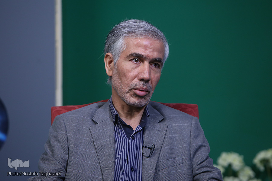 پنجشنبه//// &laquo;وحدت اندیشی&raquo;، ضرورت امروز شعر آیینی