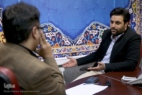 موسیقی را ابزاری برای وحدت جهان اسلام کنیم / چرا درباره حضرت رسول (ص) تا به این اندازه کم کاریم