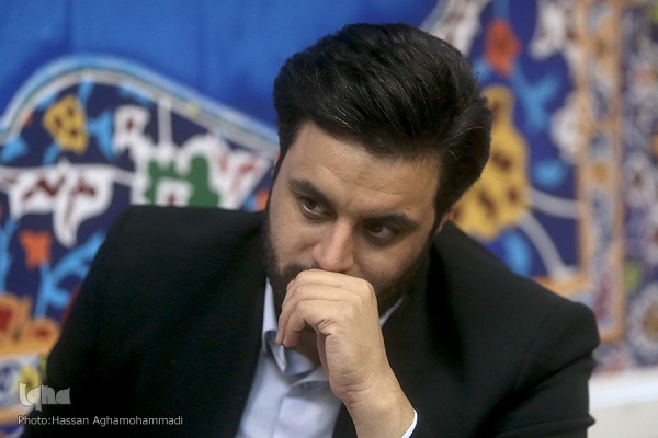 موسیقی را ابزاری برای وحدت جهان اسلام کنیم / چرا درباره حضرت رسول (ص) تا به این اندازه کم کاریم موسیقی را ابزاری برای وحدت جهان اسلام کنیم / چرا درباره حضرت رسول (ص) تا به این اندازه کم کاریم