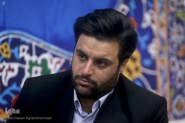 موسیقی را ابزاری برای وحدت جهان اسلام کنیم / چرا درباره حضرت رسول (ص) تا به این اندازه کم کاریم موسیقی را ابزاری برای وحدت جهان اسلام کنیم / چرا درباره حضرت رسول (ص) تا به این اندازه کم کاریم