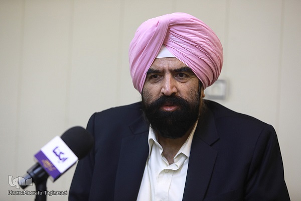 ***روایت دلدادگی یک پیرو دین سیک به امام رضا (ع) / گزارش