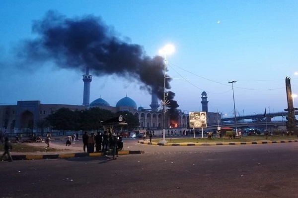 نامه شیوخ عشایر نجف به مقتدا صدر/ رد پای عوامل خارجی در حمله به کنسولگری ایران