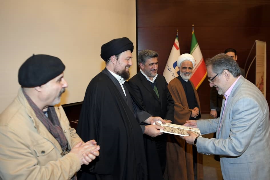 مراسم اختتامیه مسابقه &laquo;روایت نور&raquo; برگزار شد + عکس