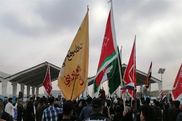 استقرار عشایر کربلا در ورودی و خروجیهای این استان استقرار عشایر کربلا در ورودی و خروجیهای این استان