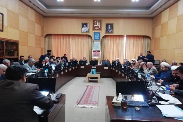 تعیین تکلیف بحث ادغام تا دو ماه آینده / انتقاد نمایندگان مجلس از وضعیت قرآنی کشور