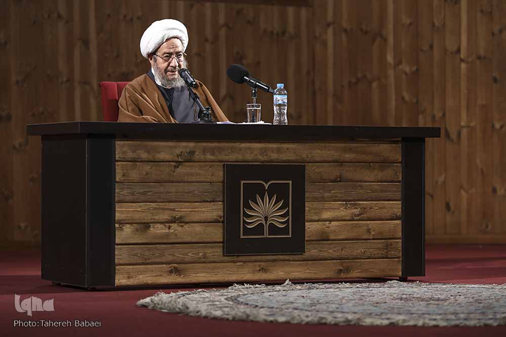 حیات الهی در سایه کلام علوی محقق می‌شود