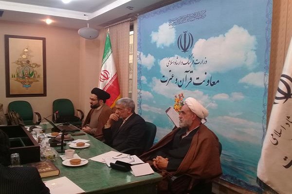 تأکید بر حمایت از اقتصاد فرهنگ و هنر قرآنی