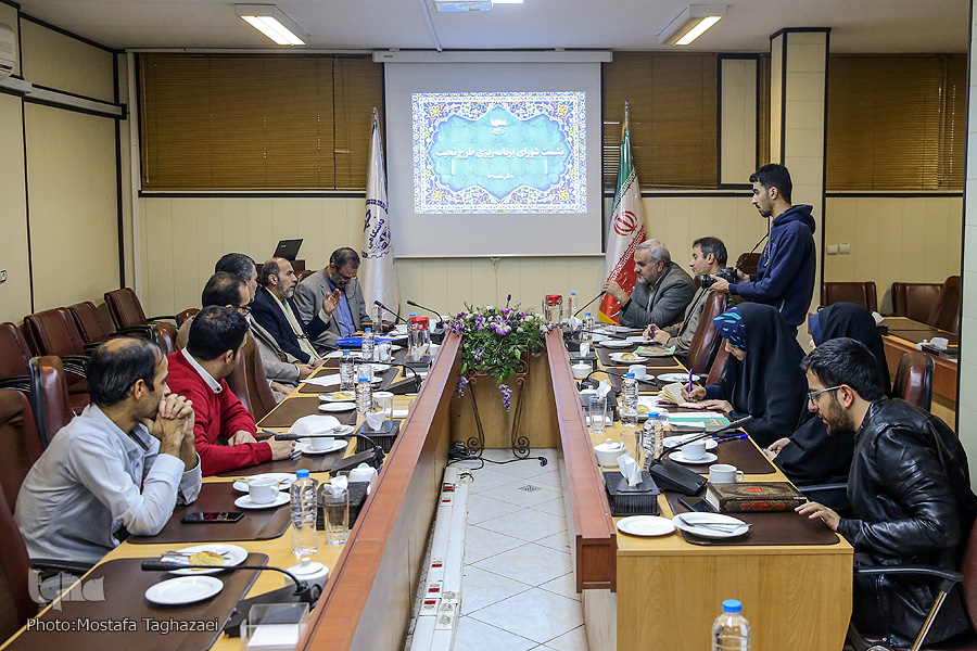 ارائه &laquo;بسته خدمت&raquo; به خادمان قرآن در قالب طرح &laquo;تحیت&raquo;/ رصدی از وضعیت زندگی پیشکسوتان قرآنی انجام شود