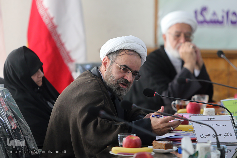 مشکلات حوزه و دانشگاه ناشی از غلبه ساختارگرایی بر عاملیت‌گرایی است