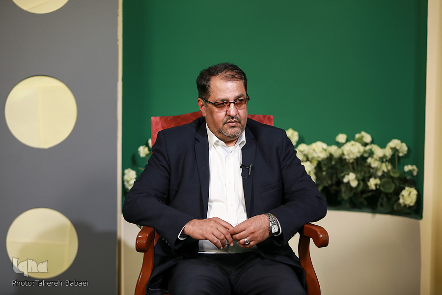 کتاب را در رادیو تبلیغ می&zwnj;کنیم/ رمان&zwnj;های عامه&zwnj;پسند به دغدغه ذهنی مخاطبان می&zwnj;پردازد