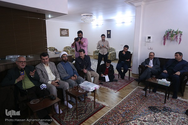 ارسالی/////تکریم از &laquo;ابوالفضل علامی&raquo; استادی که تقوای قرائت داشت/ معلمی که قرائت تحقیق را بر خود حرام کرد