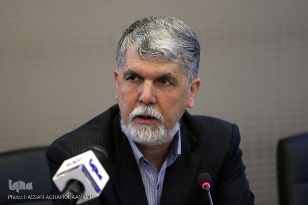 کاغذ در شمار کالا‌های اساسی سال آینده ماند