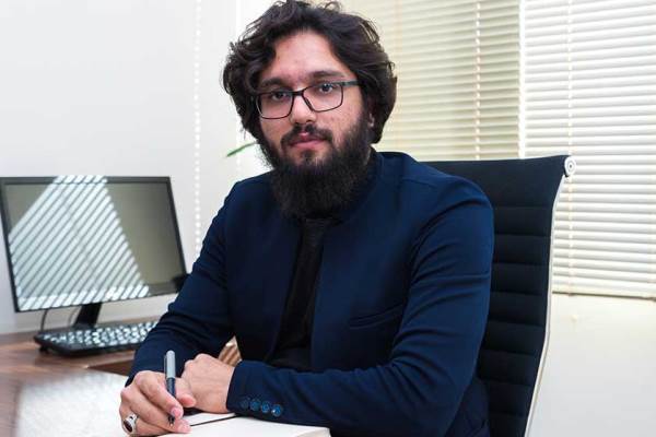 40 میلیون دقیقه مطالعه مجازی طی در فروردین/ آیا کتاب الکترونیک جای کتاب کاغذی را می&zwnj;گیرد