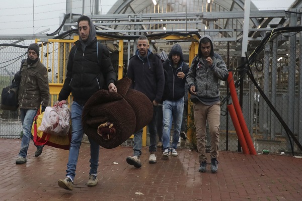 اهرم فشاری به نام کرونا بر مردم فلسطین اهرم فشاری به نام کرونا بر مردم فلسطین