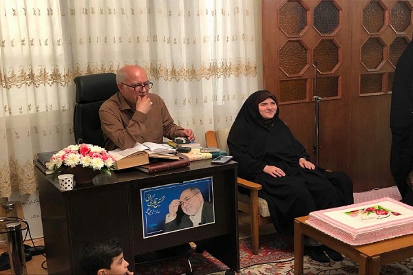 منتظر مسئولان نباشیم؛ با قرآن انقلابی در خود ایجاد کنیم