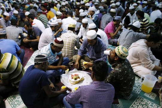 روزهداری مسلمانان مبتلا به دیابت روزهداری مسلمانان مبتلا به دیابت