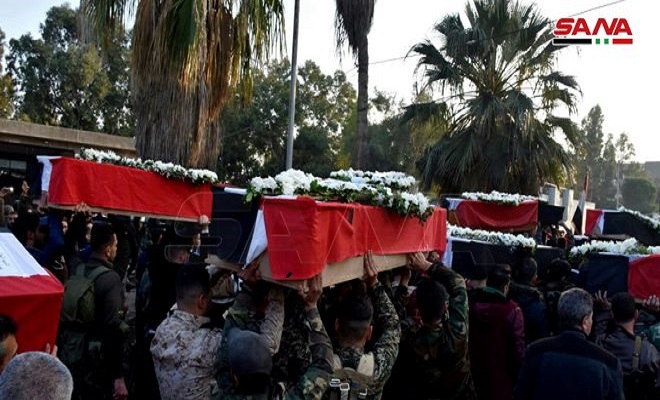 تشییع شهدای حمله تروریستی داعش به اتوبوس ارتش سوریه در حمص + عکس