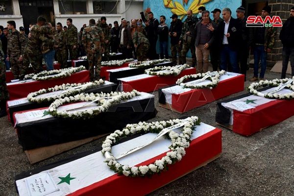 تشییع شهدای حمله تروریستی داعش به اتوبوس ارتش سوریه در حمص + عکس