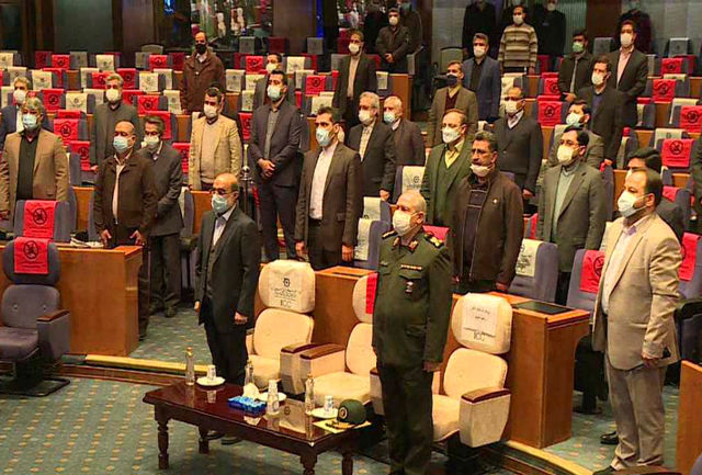 نگاهمان به شهید سلیمانی علمی باشد/ &laquo;از چیزی نمی&zwnj;ترسیدم&raquo; برای شناخت مردی بزرگ است