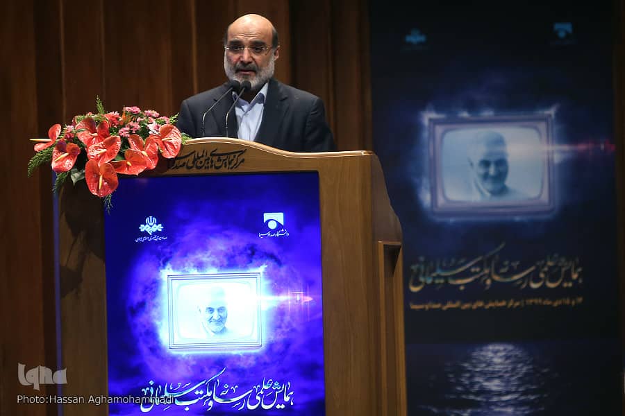 نگاهمان به شهید سلیمانی علمی باشد/ &laquo;از چیزی نمی&zwnj;ترسیدم&raquo; برای شناخت مردی بزرگ است