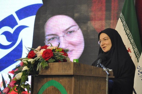 چرا قرآن دائماً بر علم آموزی تأکید کرده است چرا قرآن دائماً بر علم آموزی تأکید کرده است