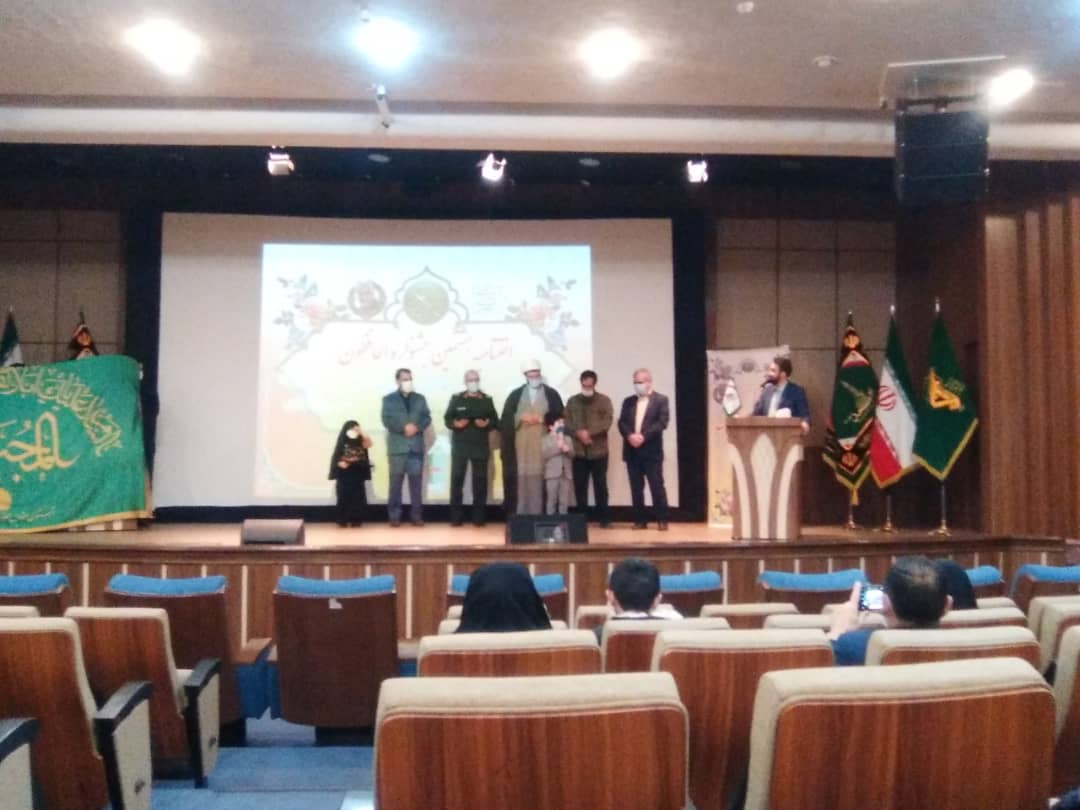 فوری///تجلیل از رتبه‌های نخست هشتمین جشنواره الحافظون و رونمایی از 2 اثر جدید گروه محمد رسول الله