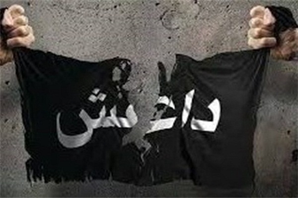 نابودی داعش حاصل تلاش محور مقاومت به فرماندهی شهید سلیمانی بود نابودی داعش حاصل تلاش محور مقاومت به فرماندهی شهید سلیمانی بود