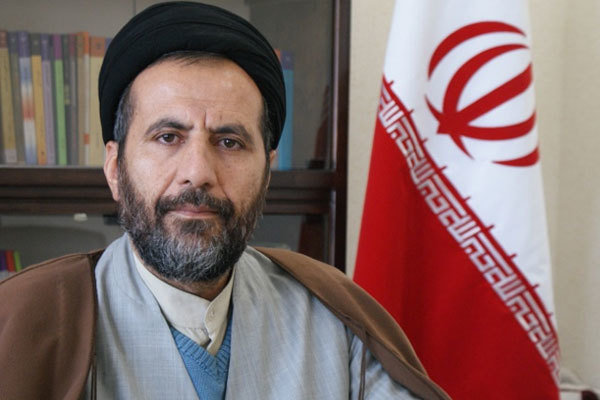 کاربردی‌سازی و ترسیم شیوه‌های سبک زندگی قرآنی در تفسیر راهنما