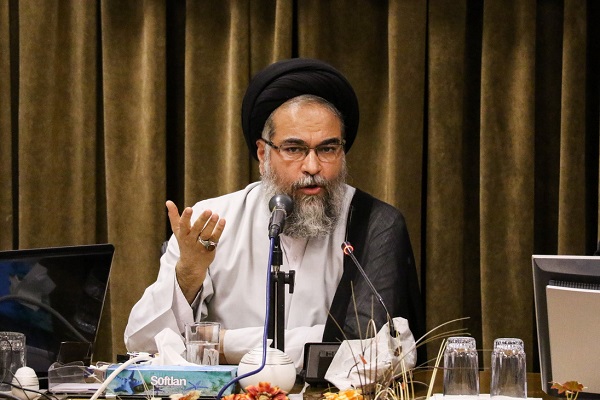 امکان مرجعیت زنان وجود دارد/ یک دلار بودجه ارزی نداریم