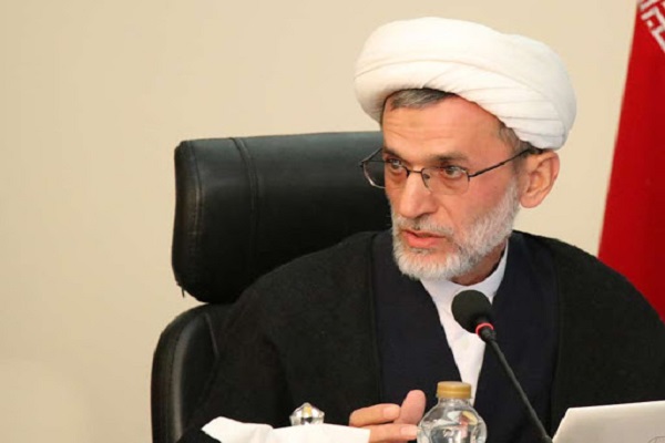 نظريه&zwnj;ای كه ظاهر قرآن را نفی می&zwnj;كند/ نقدی بر ادعای سروش