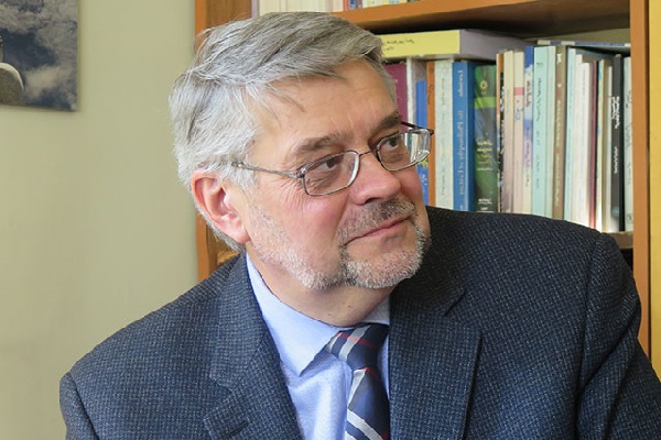 نابرابری دلیل اصلی گرایش جوانان مسلمان به گروههای افراطی است نابرابری دلیل اصلی گرایش جوانان مسلمان به گروههای افراطی است