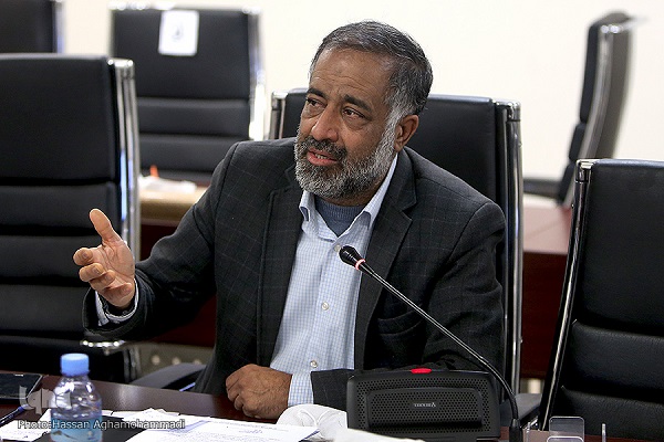 اجرای آزمون عمومی حفظ قرآن از 1400 / ارائه گزارش آماری 15 دوره آزمون تخصصی