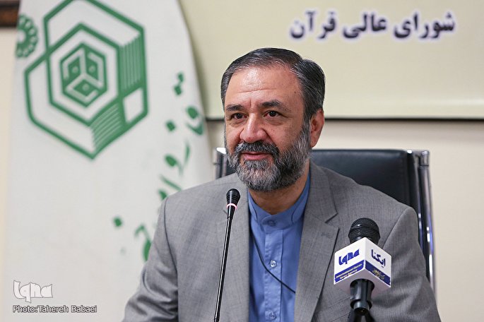 استاندارد فنی و جذابیت رسانه‌ای؛ دو ملاک‌ پخش اذان در صداوسیما