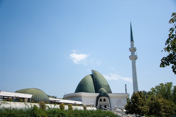 شکوه و زیبایی معماری اسلامی در سه مسجد بزرگ اروپایی