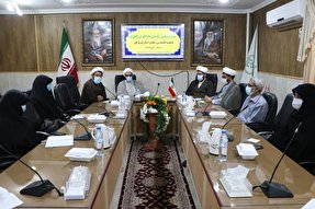 جلسه هیئت اندیشه‌ورز بانوان قرآنی هرمزگان برگزار شد