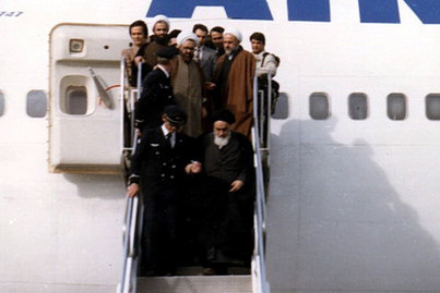 خاطره رهبر انقلاب از روز بازگشت امام به ایران