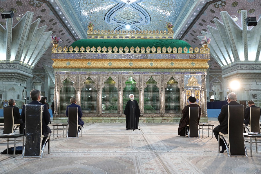 حضور رئیس جمهور و اعضای هیئت دولت در حرم مطهر امام راحل