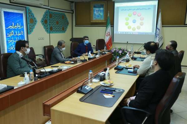 خوشنویسی را باید پاک‌ترین هنر دانست