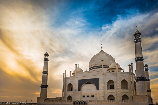 مسجد فاطمه الزهرا (س) و شباهت به تاج محل +فیلم