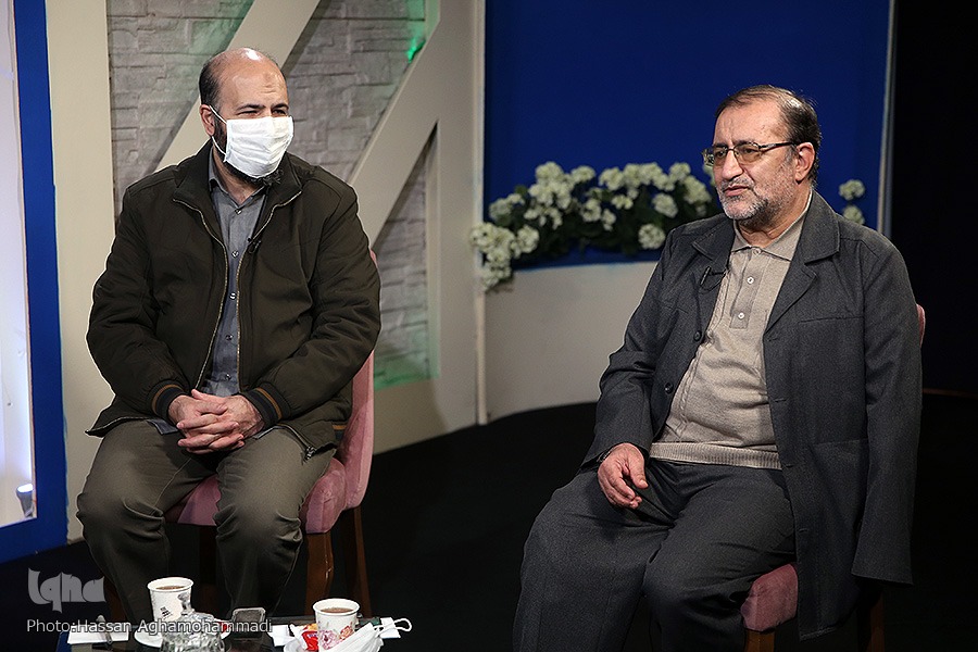 سیاستگذارن ادبیات درگیر خرده&zwnj;کاری&zwnj;های جشنواره&zwnj;ای هستند/ مدیر شجاع کم داریم