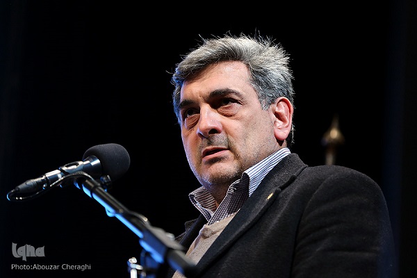 مهجوریت قرآن در پیچ و خم بودجه شهرداری تهران / دست‌های خالی که به برکت قرآن پر می‌شود