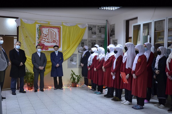 تقدیر سفیر ایران در سارایوو از تلاش&zwnj;های کالج فارسی بوسنیایی + عکس