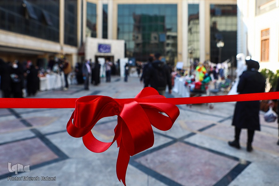 هنرنمایی زنان پیشروی الگوی نوین توسعه مشاغل خانگی در پژوهشکده فرهنگ جهاد دانشگاهی