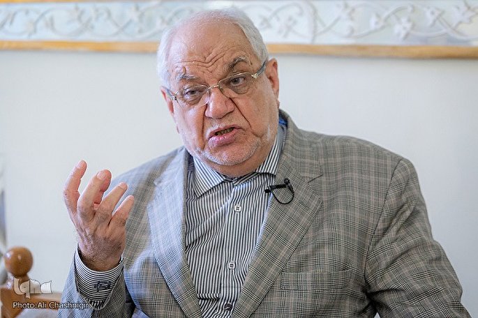 انسان باید محرم قرآن شود تا آن را بفهمد / بطون قرآن و لایه‌های چندگانه انسان